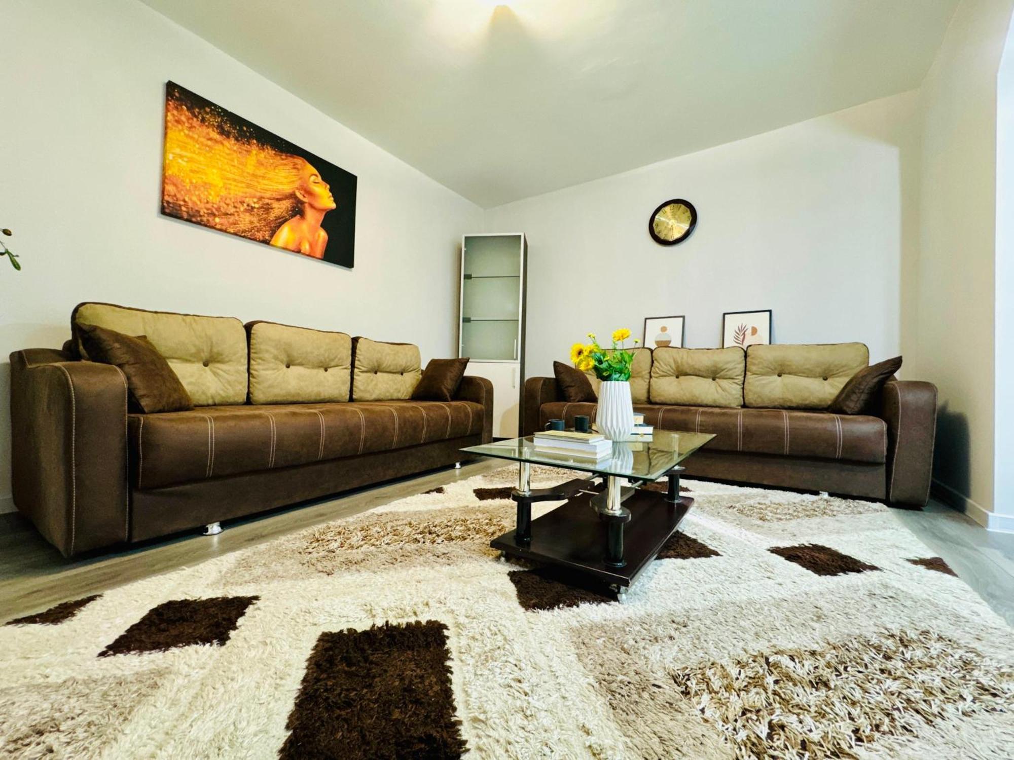Joy City Stay Spacious Comfortable Temeşvar Dış mekan fotoğraf